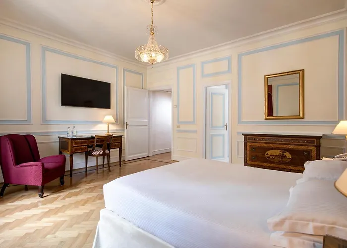 Отель Quirinale Рим