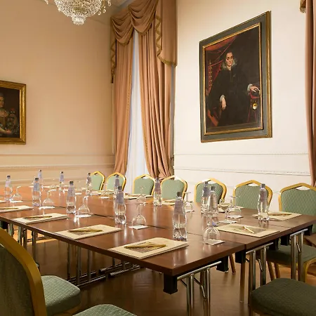Quirinale 4* Rome