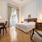 Quirinale Hotel 4*