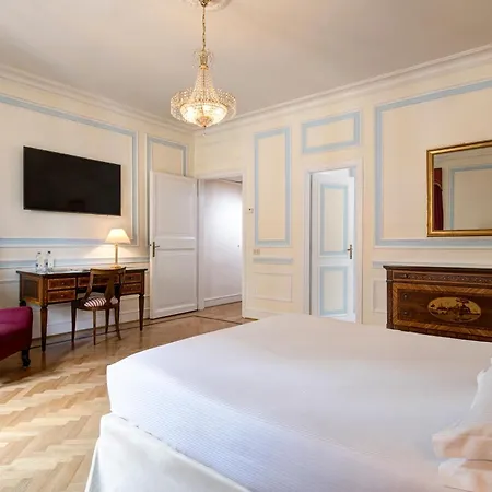 호텔 퀴리날레 로마