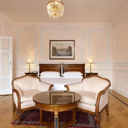 호텔 퀴리날레 4*