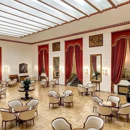 퀴리날레 호텔 로마