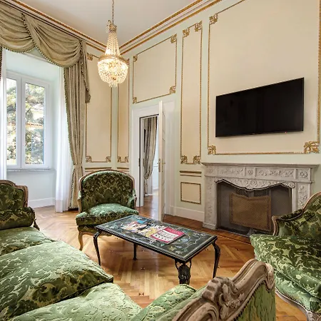 호텔 퀴리날레 4*